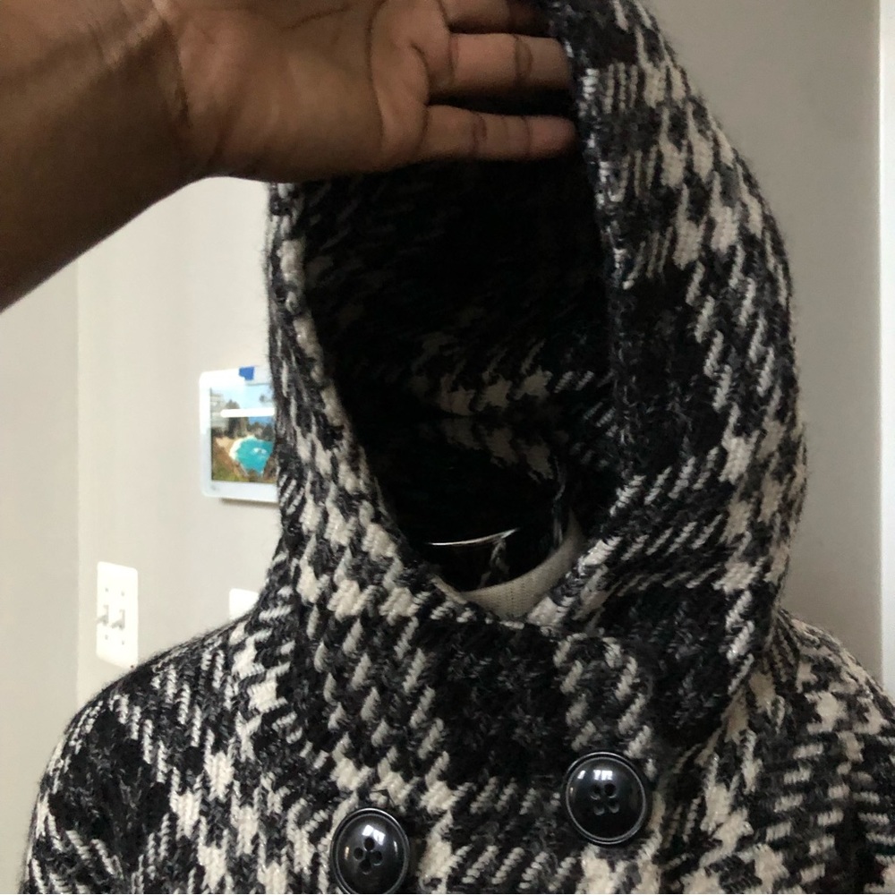 Beautiful Houndstooth Coat With Partial Sweater S… - image 6